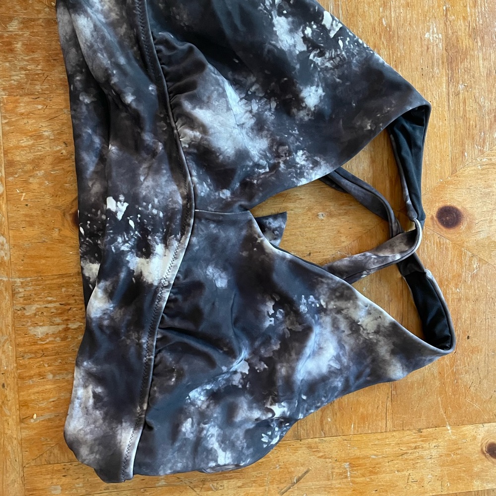 Athleta xl swim top